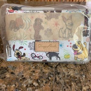 Disney Dooney & Bourke Dogs Sketch Cosmetic bag